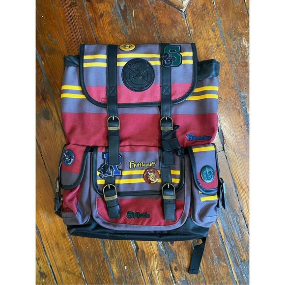 Harry Potter Hogwarts School of Witchcraft & Wizardry Multicolor Backpack MP $80 - Picture 2 of 11